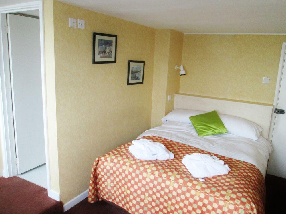 Fourcroft Hotel 滕比 外观 照片