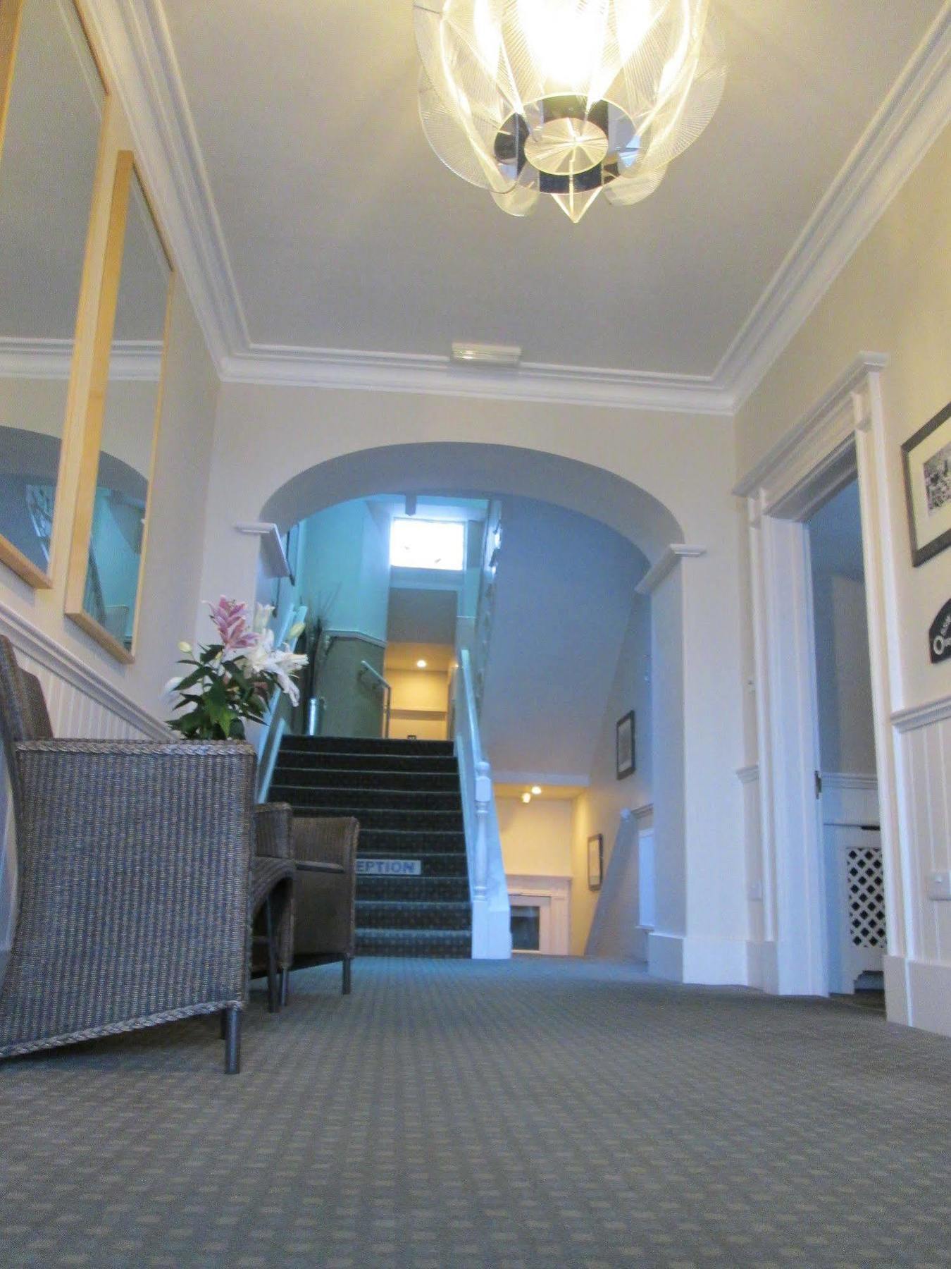 Fourcroft Hotel 滕比 外观 照片
