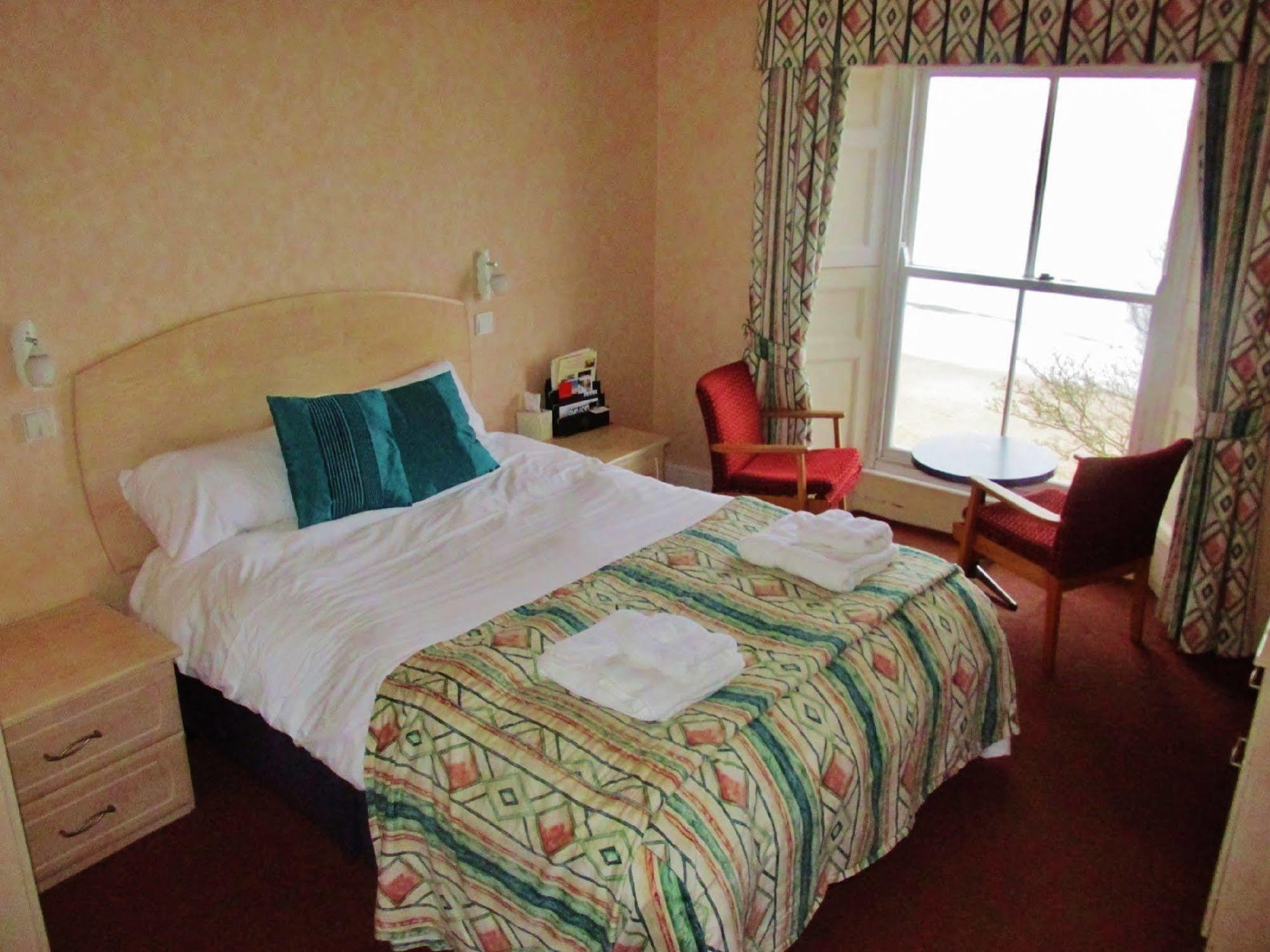 Fourcroft Hotel 滕比 外观 照片