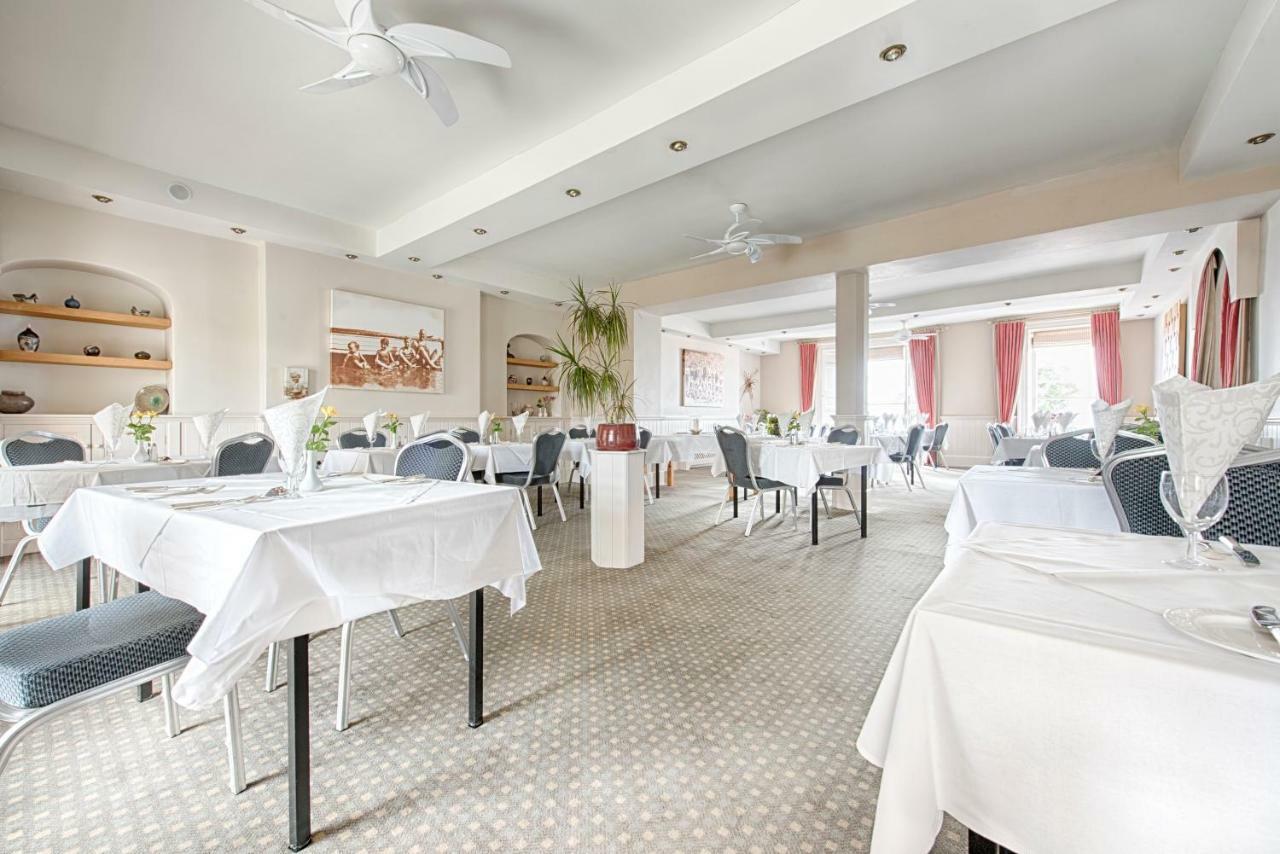 Fourcroft Hotel 滕比 外观 照片